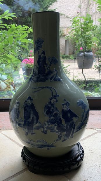null CHINA, Porcelain vase with celadon background and characters decoration, 20th...