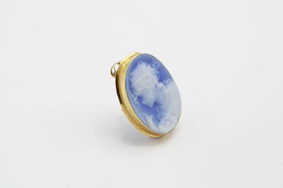 null Cameo pendant in blue and white molded glass decorated with a woman's profile,...