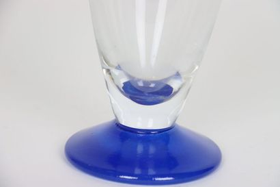 null Crystal vase on pedestal in blue glass paste by Daum, Nancy, (Height: 21 cm...