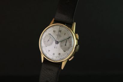 ANGELUS Montre chronographe bracelet en or jaune 18k. Boitier rond. Fond à pression.

Cadran...