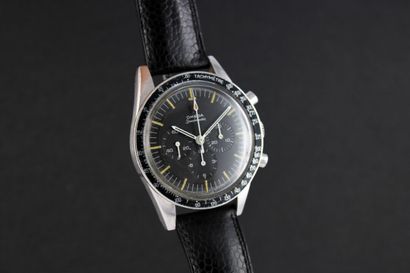 OMEGA Speedmaster réf.105.003-65 Montre chronographe bracelet en acier. Boitier rond,...