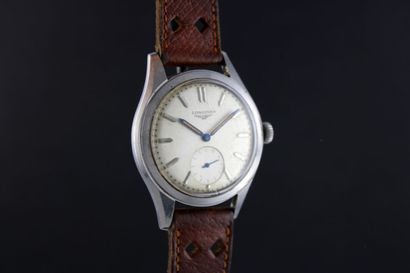 null LONGINES réf.6555 Sei Tacche
Montre bracelet en acier. Boitier rond. Fond vissé....