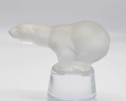 null SEVRES FRANCE
Crystal subject representing a polar bear
Height with base : 13...