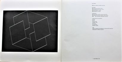 null Josef ALBERS (1888 - 1976)
Booklet on J.Albers " The origin of Art ", 10 pages,...