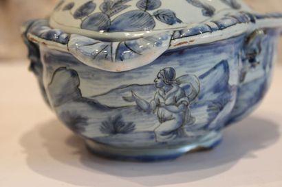 null NEVERS Candy jar in blue earthenware decorated with people with its lid. Height...