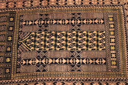 null Beluchistan Afghan carpet, circa 1975. Dimensions: 141 x 96cm