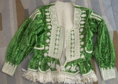 null Veste à basques, Empire Ottoman, îles Grecques, vers 1900, velours de soie vert...