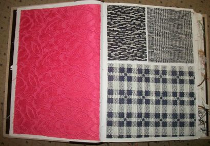 null Album d’échantillons, Lyon, 1950-1970, Jacquards, géométriques, abstraits, fleurs,...