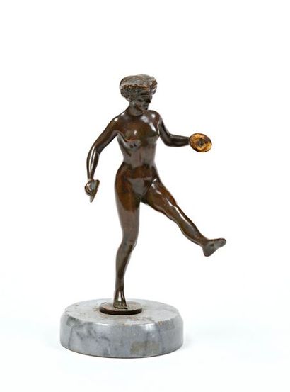 null MORIN (19th century)

"Cymbals player"

Bronze, brown patina, signed Morin on...