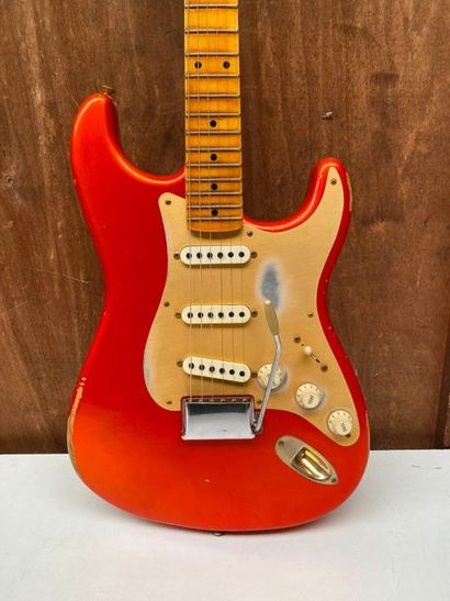 null Guitare électrique solidbody de marque FENDER Custom shop modèle Stratocaster...