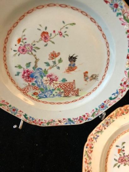 null CHINE DE COMMANDE. Two octagonal porcelain plates with cut sides with polychrome...