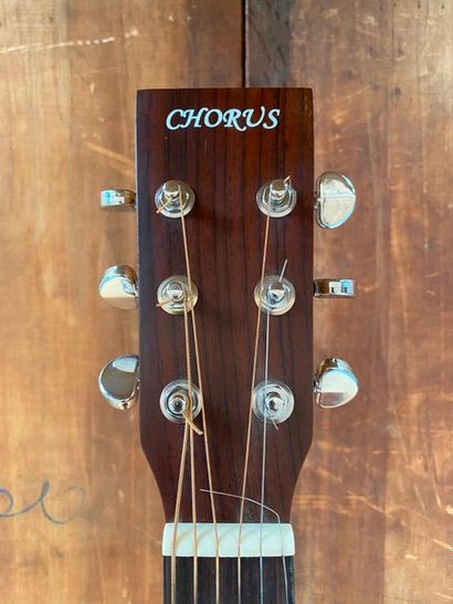 null Guitare folk de marque Chorus modèle W6-OSMN

412012869

Etat neuf, marques...