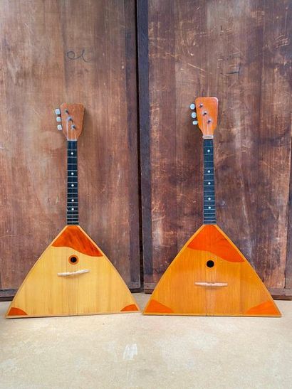 null Set of 2 balalaika 