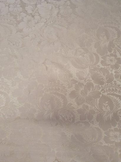 null Champagne yellow Clodion silk damask, Louis XV style, satin background,
"Naturalist"...