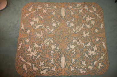 null Tablecloth made of drawn wire and spindles, circa 1900, decorated with scrolls,...