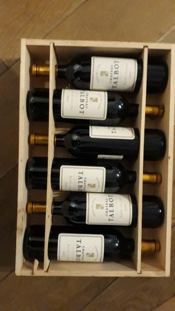null Six (6) bouteilles, Château Talbot, 2009, 4e GCC Saint Julien (1 x niveau bas...