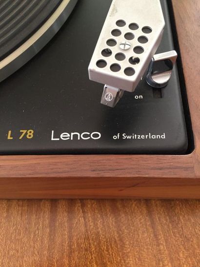 null Platine LENCO modèle L78
