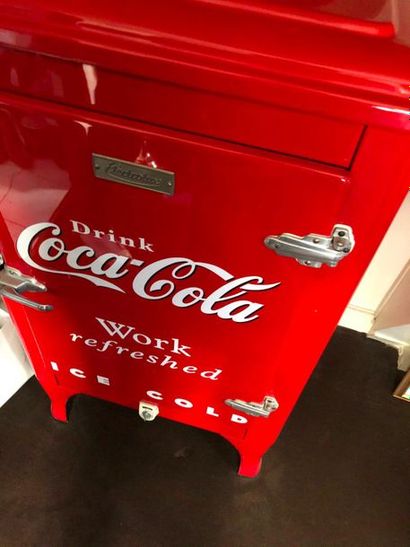 null Amusant réfrigérateur Electrolux en plaques émaillées Coca Cola