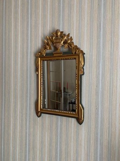 null Miroir de style Louis XVI