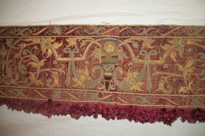 null Velvet mantling decorated with a dalmatic orfroi. Orfroi, Italy, 16th century,...