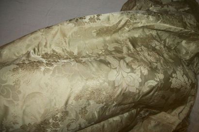 null Robe à tournure (jupe et caraco), XIXème siècle, la jupe est démontée, damas...
