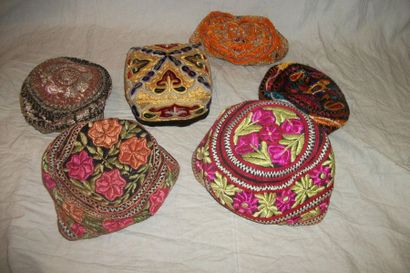 null Six toques, Central Asia