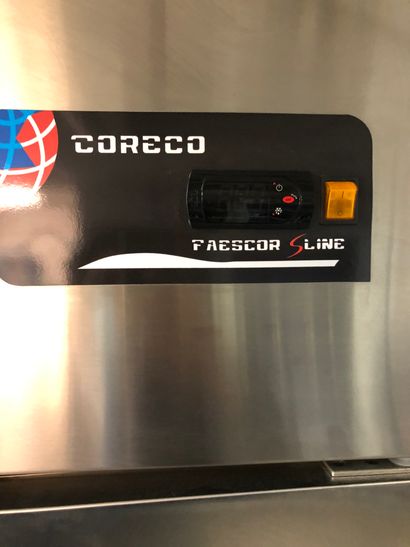 null CORECO réfrigérateur Paescor S Line. Dimensions : 208 x 78 x 74cm