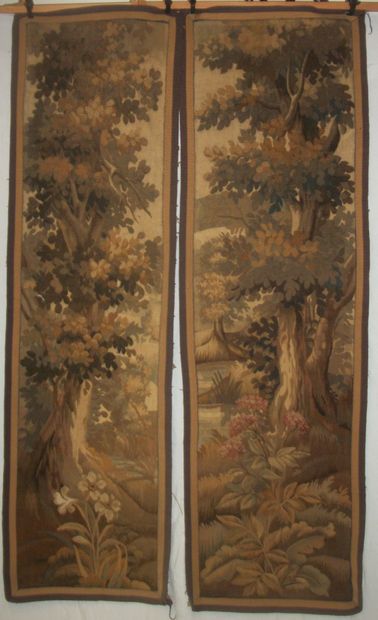null Deux pentes en tapisserie, Aubusson, fin XIX début XXème siècle, fleurs, arbre...