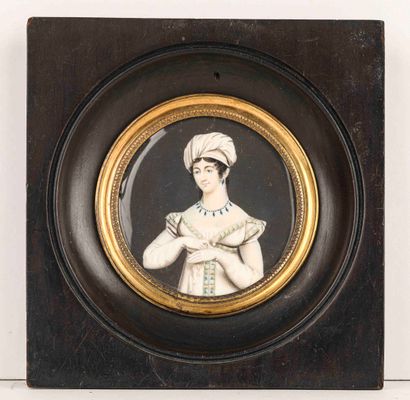 null Ecole française du XIXe siècle.

Portrait de femme au turban.

Miniature de...
