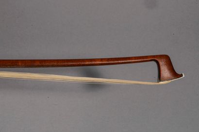 null Very nice Chanot-Chardon viola bow by André Chardon, C.1900, marked CCC

on...