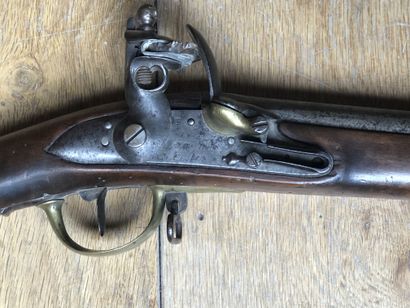 null Flintlock rifle of dragon model An IX. 

Round barrel with sides with the thunder...