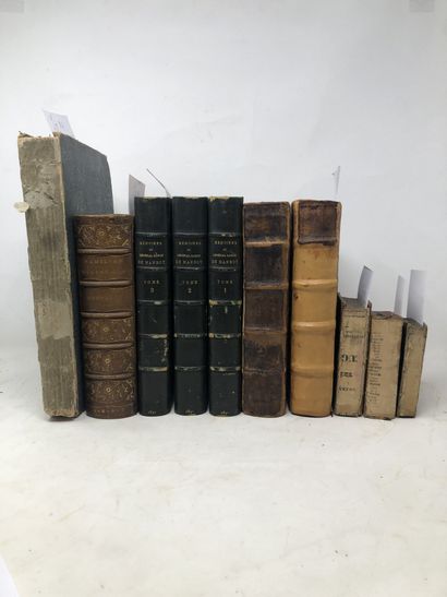 null 
Lot de livres reliés et brochés dont: 


- Mémoire Général Marbot 1891 (Guerres...
