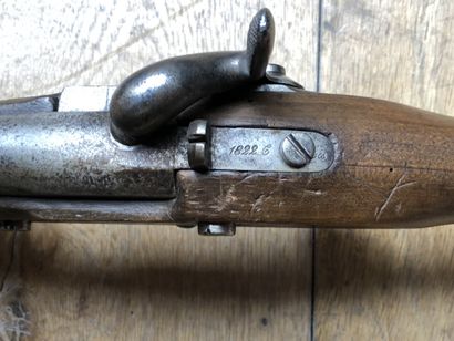 null Infantry rifle model 1822 T BIS.

Round barrel, with sides with the thunder...