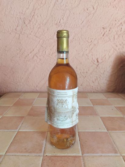 null BORDEAUX SAUTERNES CHÂTEAU FILHOT	

COMTESSE DURIEU DE LACARELLE	

BLANC	 75CL...