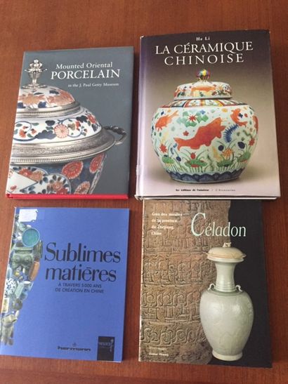  CHINESE CERAMICS. 
HE LI. 
EDITIONS DE L'AMATEUR. 
 
- MOUNTED ORIENTAL PORCELAIN...