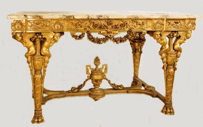null TABLE-CONSOLE de forme rectangulaire en bois sculpté et doré à riche décor de...
