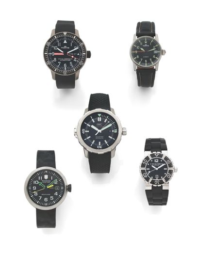 null FORTIS

Flieger Classic. Reference 620.10.46.1. Circa 2010. 

Steel bracelet...