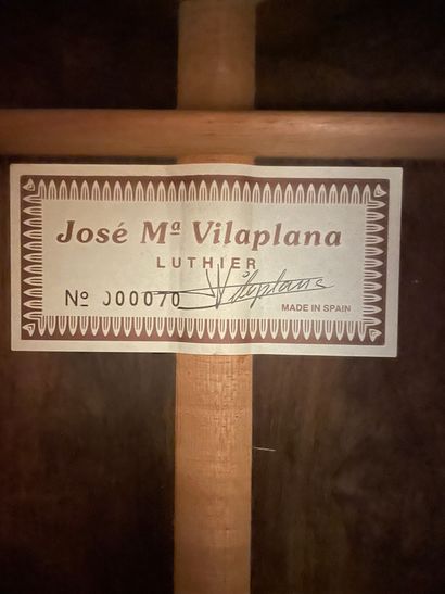 null Guitare classique de concert Alhambra José Vilaplana

Modèle artisan de la grande...