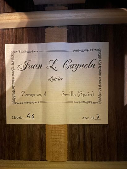 null Classical guitar by Juan El Cayuela, Sevilla, from 2007 model 46 with the label

String...