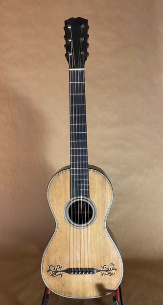  Transitional guitar c.1800 by LEJEUNE in PARIS Faubourg St Germain with the original...