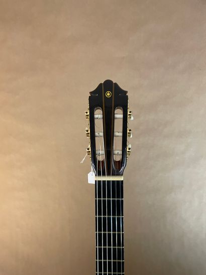  Yamaha Classical Guitar model GC-5S from 1978, with label n°A3841 
String length...