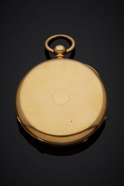 null Yellow gold (750‰) POCKET WATCH with fine guilloché decoration. White enamel...