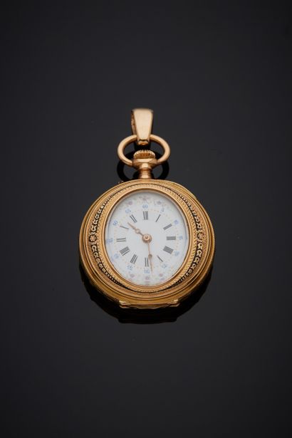  Rare pink gold (750‰) SAVONNETTE A L'ANGLAISE NECK WATCH entirely chased with friezes,...