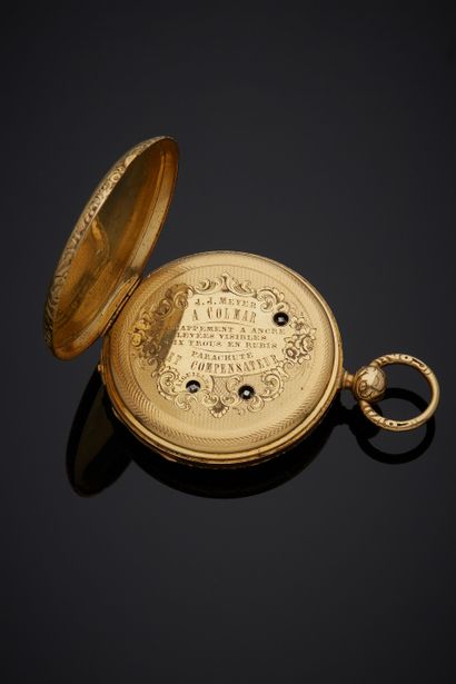  Yellow gold (750‰) POCKET WATCH with fine guilloché and chased flower motifs, gadrooned...