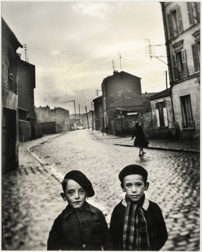 null Photographe anonyme

Deux garçons

Tirage noir et blanc, 40,5x32,5cm