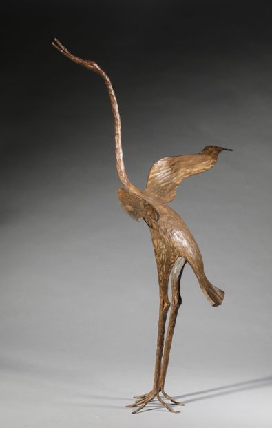null Heron aux ailes déployées

Sculpture en métal patiné 88cm