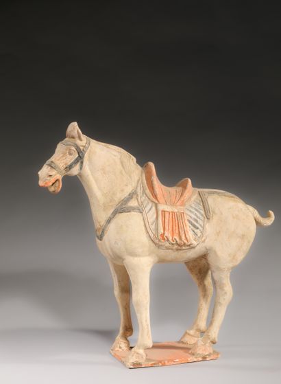 null Haunting horse

Polychrome terracotta sculpture in the TANG style

48x51cm

(accidents...