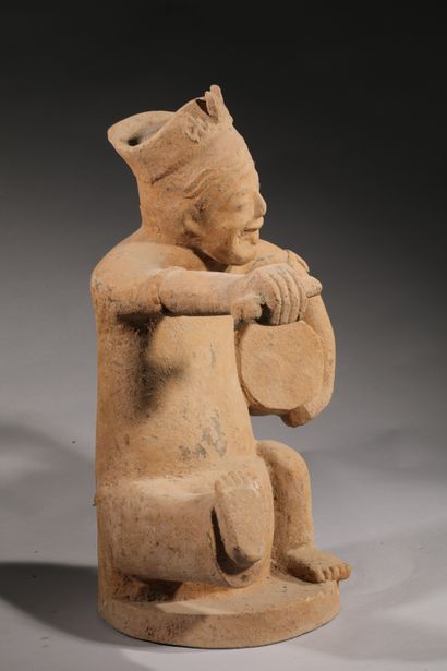 null 
Man with tambourine




Terracotta sculpture in the HAN style




56x30cm




(accidents...