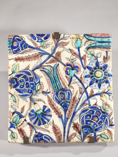 null 
Qadjar tile with floral decoration

Siliceous paste with molded and painted...