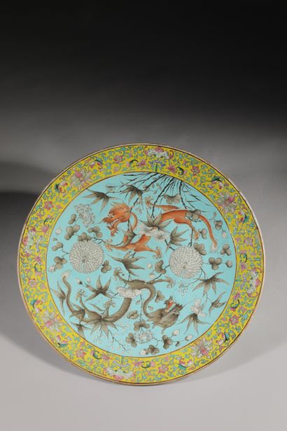 China, in the taste of the Rose family 
Polychrome...